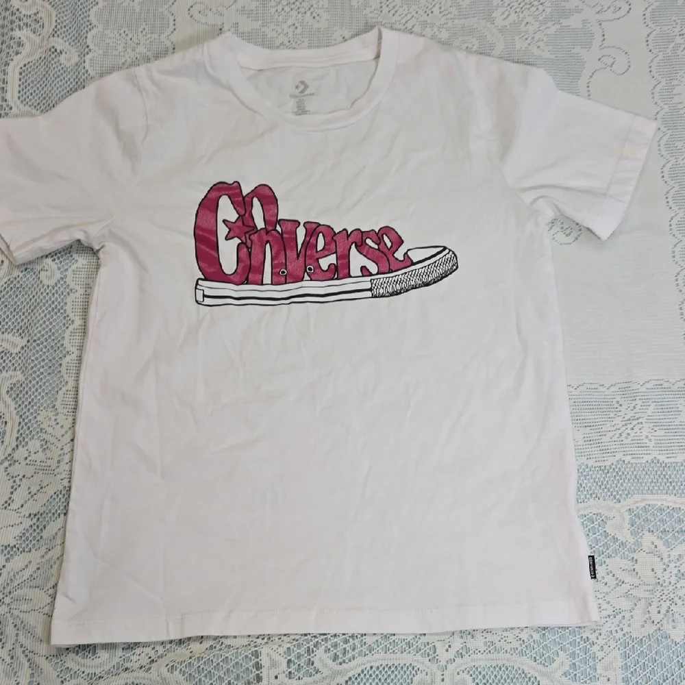 Converse White Tee with Red Graphic Sz S